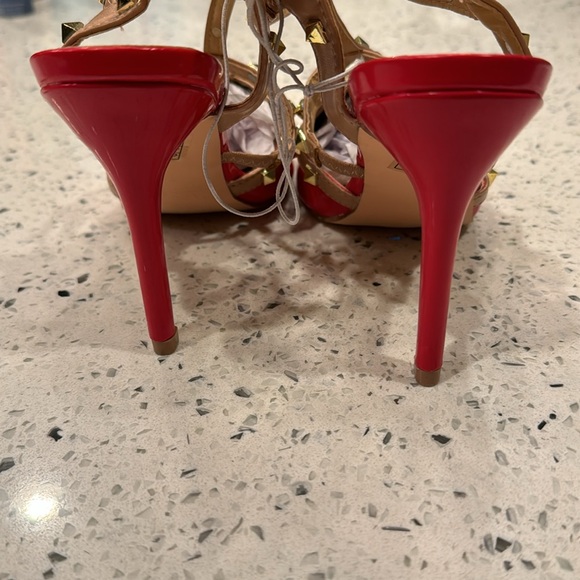 Catherine Malandrino Jazy Heels - Picture 6 of 11